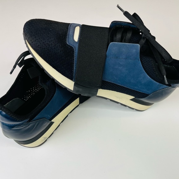 Balenciaga Women’s Beautiful Authentic Blue/Black Race Runner Shoes Size 38 - Picture 1 of 9